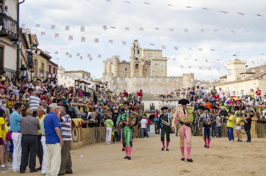 Posada El Zaguan Turégano Exteriör bild
